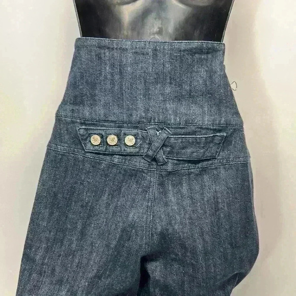 YNQ jeans, size 9 high waist sailor buttons, large flare at the bottom - Picture 6 of 8